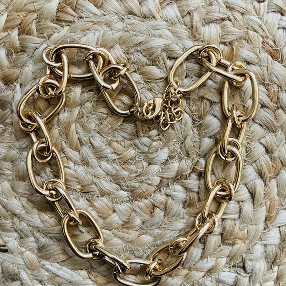 Gold Chain link - Picture 3 of 4